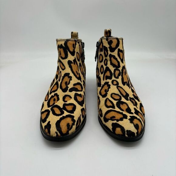 Blondo Tami Ankle Boot - Picture 2 of 10